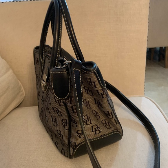 Dooney & Bourke Bag Tote - Picture 4 of 16